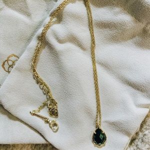 Kendra Scott necklace